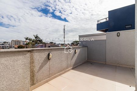 7_photo/94dcfb2b85.b4b4ea4450a4f201-ATLAS-12038f09-128e-4be4-bc7e-63b7958208ca.jpg de casa à venda com 4 quartos, 177m² em Hauer, Curitiba