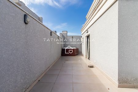 2_photo/94dcfb2b85.b4b4ea4450a4f201-ATLAS-64ff6837-aa8d-43d7-8563-ebd57b9d99c9.jpg de casa à venda com 4 quartos, 177m² em Hauer, Curitiba