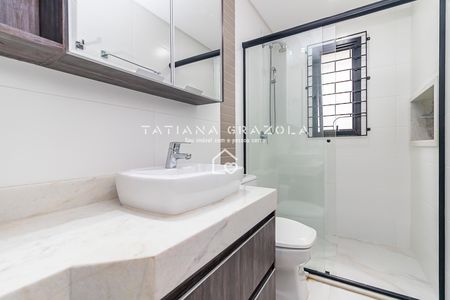 10_photo/94dcfb2b85.b4b4ea4450a4f201-ATLAS-cf547420-07ed-4265-ae2a-65642020b7dd.jpg de casa à venda com 4 quartos, 177m² em Hauer, Curitiba