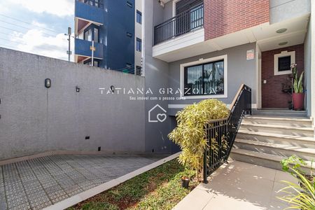 6_photo/94dcfb2b85.b4b4ea4450a4f201-ATLAS-d7fef2a1-67ee-4f3b-80ca-c4027ea4dd5e.jpg de casa à venda com 4 quartos, 177m² em Hauer, Curitiba