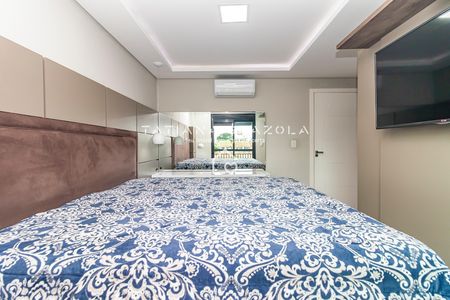 12_photo/94dcfb2b85.b4b4ea4450a4f201-ATLAS-fafe8cc5-ba12-4bf7-a2d5-bac921b76eba.jpg de casa à venda com 4 quartos, 177m² em Hauer, Curitiba