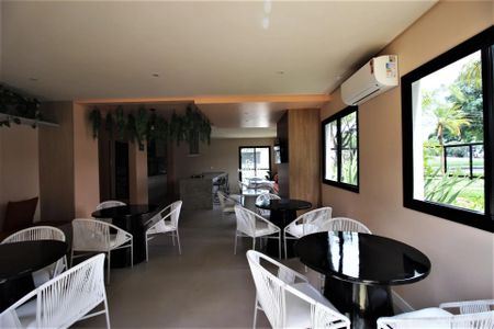 4_photo/94dcfb2bb1.2b8e43c9d2d3af92-ATLAS-31727330-d1fc-4315-ac75-95e8b95b47b8.jpg de apartamento à venda com 2 quartos, 51m² em Hauer, Curitiba