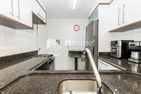 7_photo/94dcfb2c45.f265ba868e49e611-ATLAS-21d995fc-2c5a-4010-ac2b-b219182b1bce.jpg de casa à venda com 4 quartos, 117m² em Hauer, Curitiba