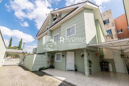 42_photo/94dcfb2c45.f265ba868e49e611-ATLAS-e9cc3495-623d-4264-bc9d-00143e29e879.jpg de casa à venda com 4 quartos, 117m² em Hauer, Curitiba