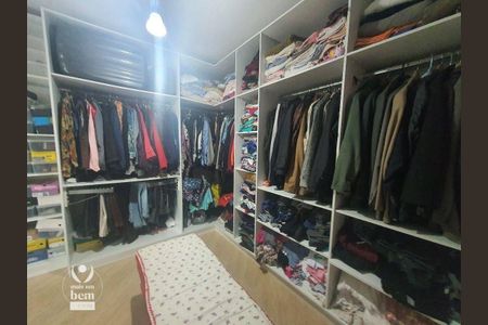 5_photo/94dcfb2c89.caea29d96cda20ce-ATLAS-972705ca-a0ec-4827-ae8f-5820eaa3210f.jpg de casa à venda com 3 quartos, 142m² em Hauer, Curitiba