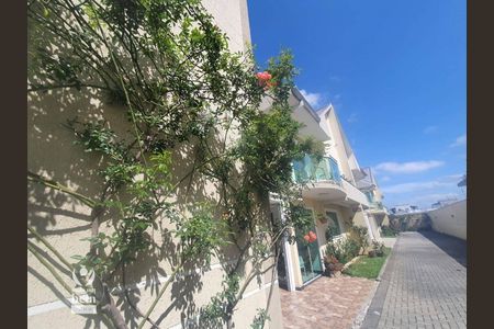 2_photo/94dcfb2c89.caea29d96cda20ce-ATLAS-c6a61065-9f38-4bf8-906f-2e8c6f06cf50.jpg de casa à venda com 3 quartos, 142m² em Hauer, Curitiba