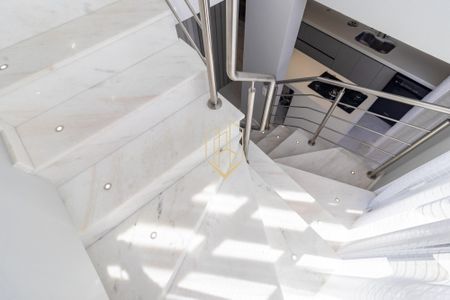 11_photo/94dcfb2d87.b23bd874a6f95fe1-ATLAS-b2f4a0e3-da3b-4142-b23e-23636a1433e8.jpg de casa à venda com 3 quartos, 174m² em Hauer, Curitiba