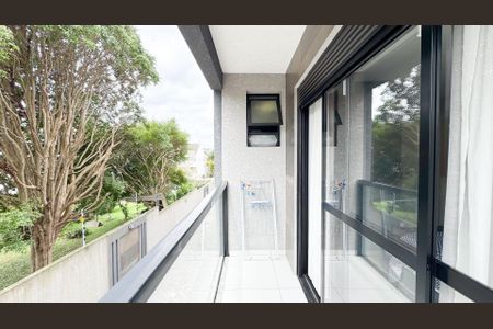 11_photo/94dcfb2d8f.eb2bd2a9c3b2ded2-ATLAS-49407da8-745d-4777-a394-638f0d436b7a.jpg de casa para alugar com 3 quartos, 107m² em Hauer, Curitiba