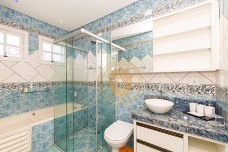 27_photo/94dcfb2ddb.4aa166bf6fe01b39-ATLAS-86bef012-2e3f-4750-b83c-50a614964d4a.jpg de casa para alugar com 4 quartos, 360m² em Hauer, Curitiba