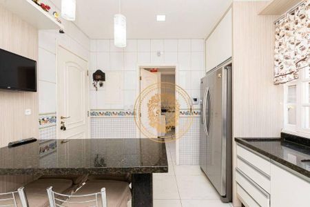 7_photo/94dcfb2ddb.4aa166bf6fe01b39-ATLAS-8a71fb88-7d58-42af-a4de-591217ca0107.jpg de casa para alugar com 4 quartos, 360m² em Hauer, Curitiba