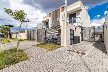 3_photo/94dcfb2ddb.5b1ffa6849bccbd1-ATLAS-f629c35e-adde-4b84-bdd3-5b5bfc174c6c.jpg de casa à venda com 3 quartos, 189m² em Hauer, Curitiba