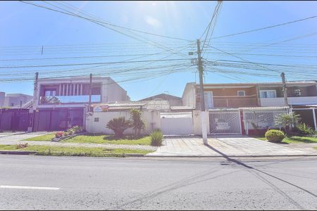 2_photo/94dcfb2deb.518406be14f88e7e-ATLAS-0dfd456d-df6b-439e-9a2b-0f94c2f13b07.jpg de casa à venda com 3 quartos, 67m² em Hauer, Curitiba