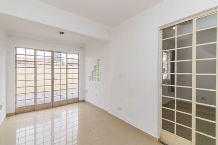 6_photo/94dcfb2eff.e61f1dca4ecfa45a-ATLAS-18e00f7d-ccbf-431f-aabe-148fcbe26a85.jpg de casa à venda com 3 quartos, 96m² em Boqueirão, Curitiba