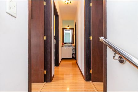 27_photo/94dcfb2f0b.43da2f4ae75b93f5-ATLAS-a7308929-ff3e-4fec-86b5-a18d884dfd57.jpg de casa à venda com 3 quartos, 110m² em Hauer, Curitiba