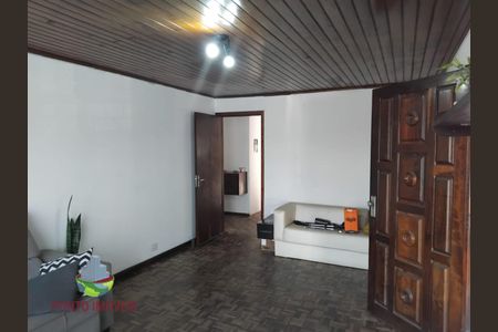 8_photo/94dcfb2f41.d52c8bad97472565-ATLAS-be583dd5-c1ea-4e90-87c0-eff00eee55e4.jpg de casa à venda com 3 quartos, 140m² em Boqueirão, Curitiba