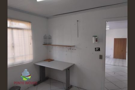 26_photo/94dcfb2f41.d52c8bad97472565-ATLAS-de52ce47-f270-4752-a9bb-211e05da3b9d.jpg de casa à venda com 3 quartos, 140m² em Boqueirão, Curitiba