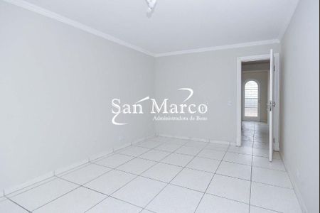 3_photo/94dcfb304f.aa3f54dcddd2e04f-ATLAS-13b513dd-742f-4e0a-aa9f-fcb1484bc715.jpg de casa de condomínio à venda com 3 quartos, 108m² em Boqueirão, Curitiba