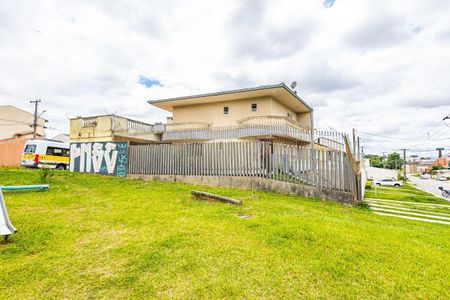 2_photo/94dcfb306d.dbba0cc074264e45-ATLAS-05397f8d-53b3-475b-9763-081d2c9e9519.jpg de casa à venda com 5 quartos, 330m² em Xaxim, Curitiba