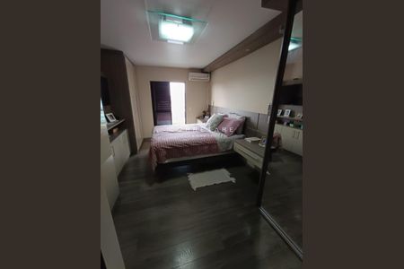 7_photo/94dcfb3161.b3d4a73ab7fa23b4-ATLAS-42844946-2a33-490c-8cb8-a0d68f1672ad.jpg de casa à venda com 3 quartos, 125m² em Boqueirão, Curitiba