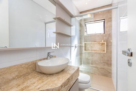 4_photo/94dcfb3241.01122fc2a7fcdee4-ATLAS-230538d5-dbfe-41d0-9db1-fa62abca375f.jpg de casa à venda com 3 quartos, 125m² em Hauer, Curitiba