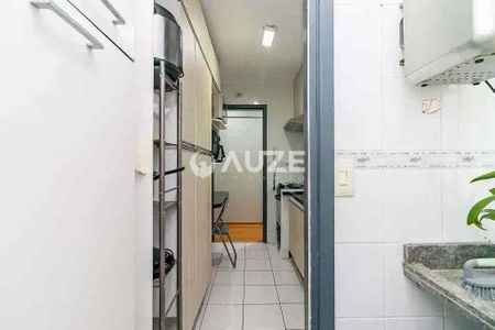 4_photo/94dcfb32bd.8d4141c3933b0801-ATLAS-2c756b90-00bf-4601-b99d-ff4ead4682db.jpg de apartamento à venda com 3 quartos, 58m² em Hauer, Curitiba