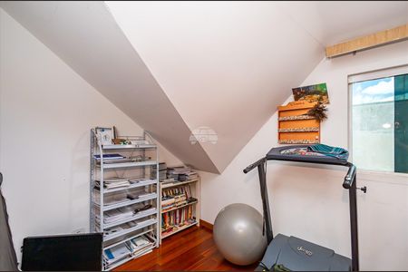 6_photo/94dcfb3321.e8071967d9567d40-ATLAS-3f193c25-00a7-4565-ba5f-c16272b7aece.jpg de casa à venda com 3 quartos, 150m² em Hauer, Curitiba