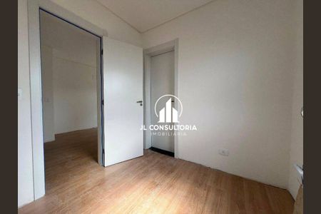 2_photo/94dcfb33a5.ffab5f8d7139d79c-ATLAS-e4007a42-6a8a-4b6a-88ff-6859c54e4468.jpg de casa à venda com 3 quartos, 170m² em Boqueirão, Curitiba