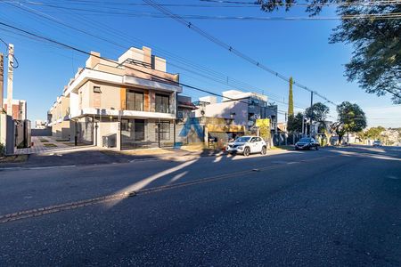 2_photo/94dcfb33af.733a2fecce93ffd7-ATLAS-3b1f0157-defb-466b-8d4e-e0b770dabd77.jpg de casa à venda com 3 quartos, 145m² em Hauer, Curitiba