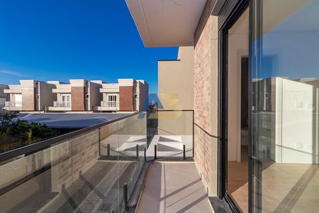 2_photo/94dcfb33af.733a2fecce93ffd7-ATLAS-c1bd542a-4b0c-4eb2-a574-307201fc85fc.jpg de casa à venda com 3 quartos, 145m² em Hauer, Curitiba