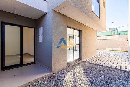 2_photo/94dcfb33af.733a2fecce93ffd7-ATLAS-dde20baf-92fc-49bb-98c4-7b7fe7c62c41.jpg de casa à venda com 3 quartos, 145m² em Hauer, Curitiba