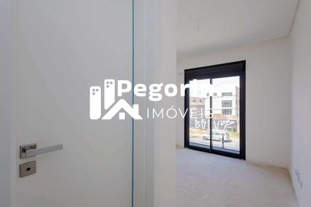 20_photo/94dcfb33cb.4a85af4d8c896386-ATLAS-5f336a9a-ba5d-4085-b7da-ff42079ba738.jpg de casa à venda com 3 quartos, 120m² em Hauer, Curitiba