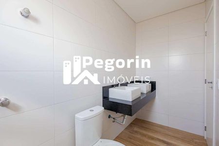 33_photo/94dcfb33cb.4a85af4d8c896386-ATLAS-ce68a2f8-5851-4fe7-a24a-f752e7ac6c8f.jpg de casa à venda com 3 quartos, 120m² em Hauer, Curitiba