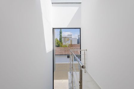 6_photo/94dcfb33cb.541a4d78ba088c81-ATLAS-dbb051d7-753a-44d8-b2e2-ddf5da6b9fad.jpg de casa à venda com 3 quartos, 117m² em Hauer, Curitiba