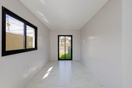 8_photo/94dcfb33cb.541a4d78ba088c81-ATLAS-ff6c0ed2-82d1-404a-8c71-64465cfca7d1.jpg de casa à venda com 3 quartos, 117m² em Hauer, Curitiba