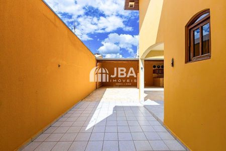 2_photo/94dcfb33f7.ec0cc76b869982f2-ATLAS-01a03cee-09f3-40c2-814e-00a780b97921.jpg de casa à venda com 4 quartos, 310m² em Hauer, Curitiba