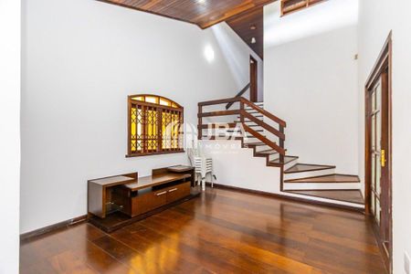 4_photo/94dcfb33f7.ec0cc76b869982f2-ATLAS-125bd2f7-af6e-46bf-ab66-5a6798615acc.jpg de casa à venda com 4 quartos, 310m² em Hauer, Curitiba