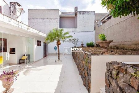 6_photo/94dcfb33fb.56ba614bac70af4e-ATLAS-75f339de-9def-412a-9f2a-7ae8fc4fac67.jpg de casa à venda com 3 quartos, 176m² em Hauer, Curitiba