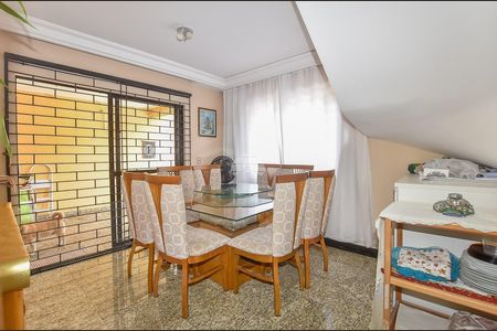 10_photo/94dcfb3479.d71414a06686d3ec-ATLAS-2acfc931-a9b9-4f46-9020-1110a76ce5aa.jpg de casa à venda com 3 quartos, 114m² em Hauer, Curitiba