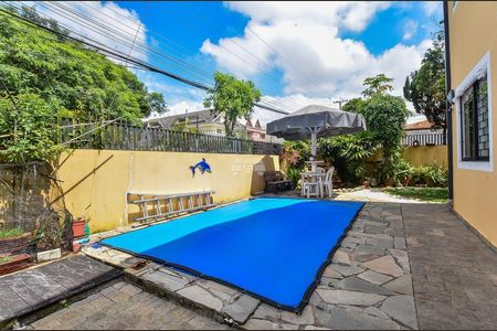 29_photo/94dcfb3479.d71414a06686d3ec-ATLAS-99b7ccfe-7a72-429e-8b3e-3e80c4cd24ec.jpg de casa à venda com 3 quartos, 114m² em Hauer, Curitiba