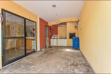 16_photo/94dcfb3479.d71414a06686d3ec-ATLAS-d4377ce3-4936-4a68-ad9a-0def76a205de.jpg de casa à venda com 3 quartos, 114m² em Hauer, Curitiba