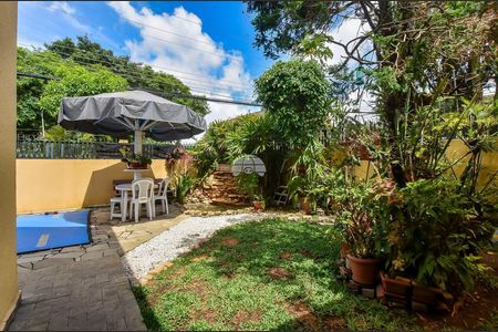 27_photo/94dcfb3479.d71414a06686d3ec-ATLAS-d45e3dcb-01cc-46ff-8d17-1b431e4f954a.jpg de casa à venda com 3 quartos, 114m² em Hauer, Curitiba