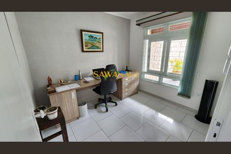 2_photo/94dcfb352d.2d0f88dd1dddff54-ATLAS-0b8ca74c-aa1f-4480-aff4-493eca6aa34c.jpg de casa à venda com 2 quartos, 151m² em Hauer, Curitiba