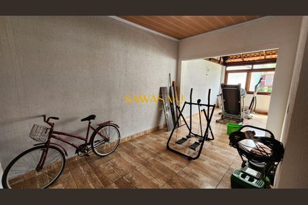 1_photo/94dcfb352d.2d0f88dd1dddff54-ATLAS-c7cfd3e3-ced4-4343-a60c-7c8b38f7d22a.jpg de casa à venda com 2 quartos, 151m² em Hauer, Curitiba