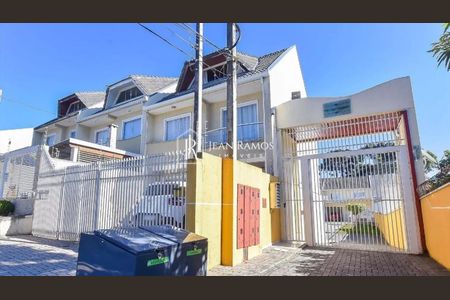 2_photo/94dcfb3643.e6e1c947b02cf8fb-ATLAS-811eba17-3be3-4312-bcf4-d224347d7546.jpg de casa à venda com 3 quartos, 101m² em Xaxim, Curitiba