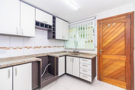 2_photo/94dcfb3645.a095ebe9a9b9d05b-ATLAS-2b122b6f-fe90-4fd7-ade2-4732091f90a0.jpg de casa à venda com 3 quartos, 99m² em Xaxim, Curitiba