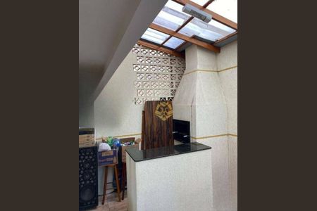 3_photo/94dcfb3669.2f15d505e37c7ac5-ATLAS-fe9214a8-e208-4d5f-8461-c5f832a5d137.jpg de casa à venda com 3 quartos, m² em Xaxim, Curitiba