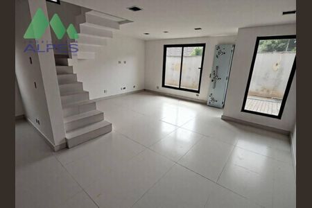 11_photo/94dcfb36b9.d860d137df15aeab-ATLAS-672ae7fb-65da-4fc8-893e-d4002ba577af.jpg de casa à venda com 3 quartos, 167m² em Xaxim, Curitiba