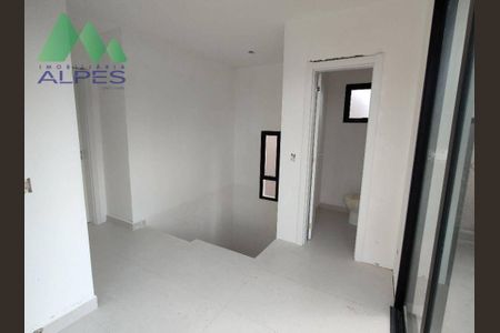 22_photo/94dcfb36b9.d860d137df15aeab-ATLAS-9251ff3e-0234-42f1-aa24-2a06a57161ca.jpg de casa à venda com 3 quartos, 167m² em Xaxim, Curitiba