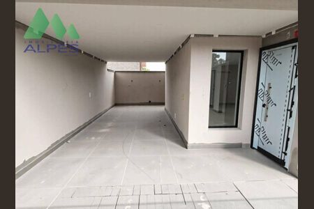 3_photo/94dcfb36b9.d860d137df15aeab-ATLAS-c65b4feb-eaa5-477a-afcf-48980625ea9c.jpg de casa à venda com 3 quartos, 167m² em Xaxim, Curitiba