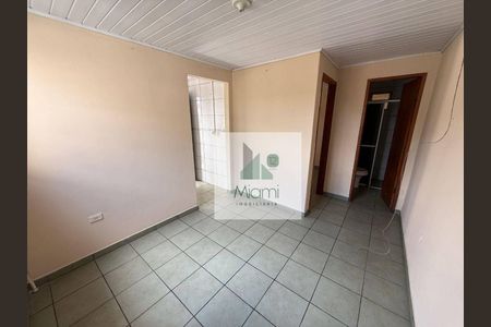 6_photo/94dcfb36d5.425daa0d8840be57-ATLAS-b17a6f66-9b54-45b6-babd-0d9d45c1080d.jpg de casa para alugar com 1 quarto, 40m² em Boqueirão, Curitiba